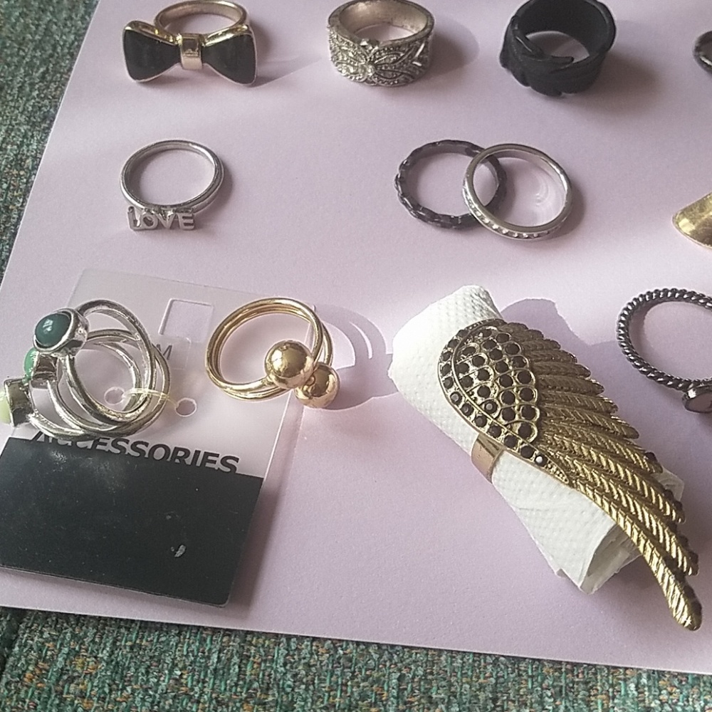 20 Rings - Picture 5 of 5